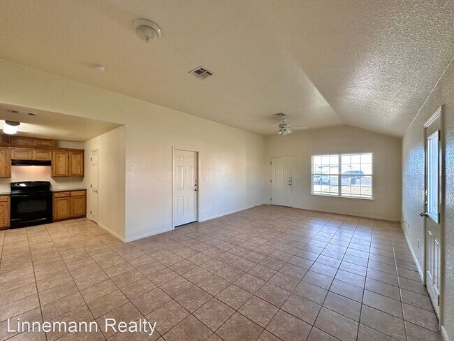 Building Photo - 3 br, 2 bath House - 5818 HAMZA Circle