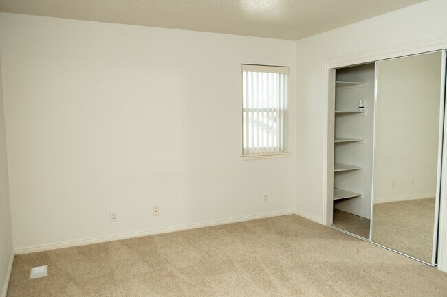 Foto del edificio - 427 S 1200 W