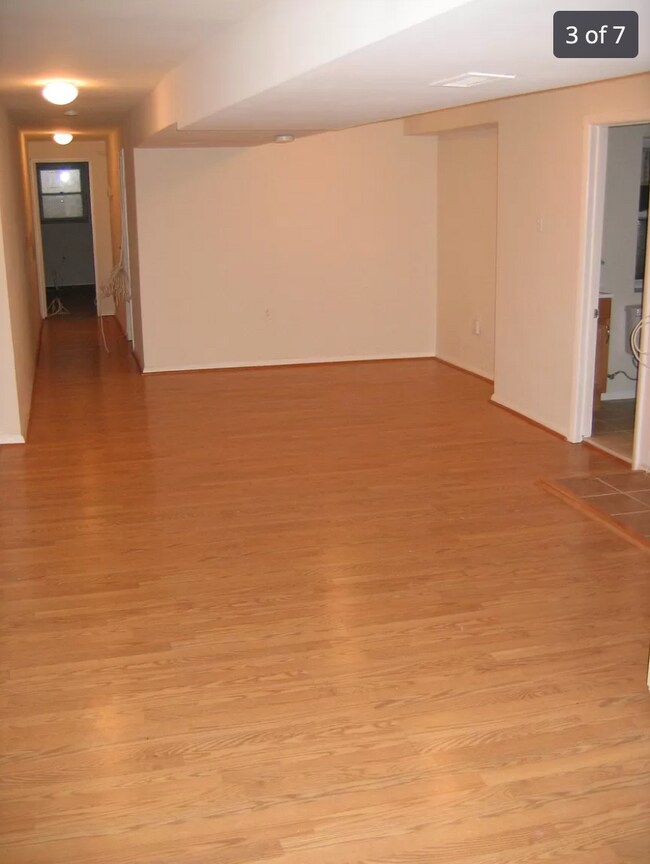 Building Photo - 2507 17th St NW