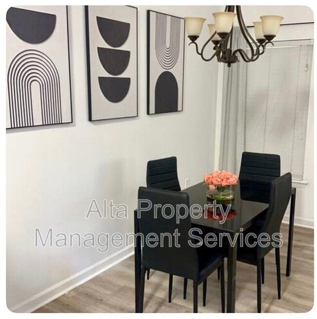 Foto del edificio - 7071 Deer Lodge Cir