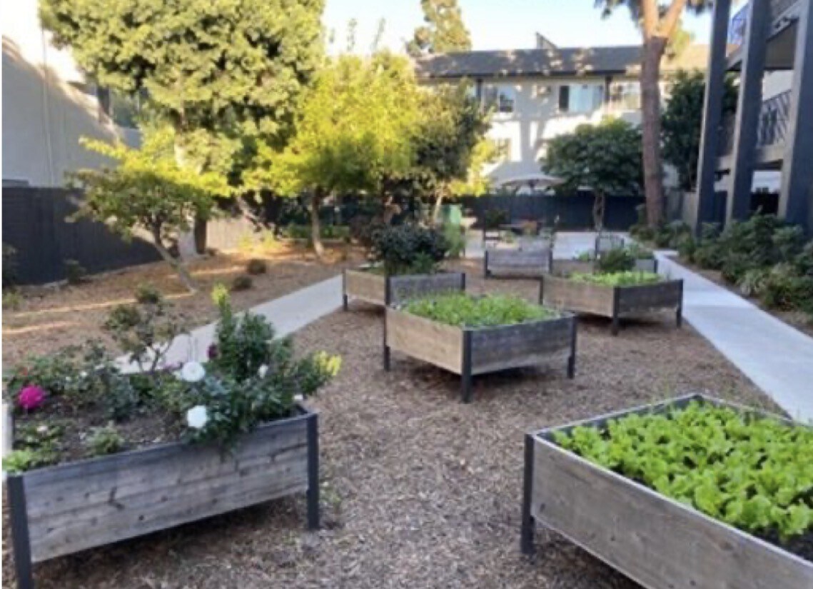 Foto del edificio - Miracle Terrace Apartments