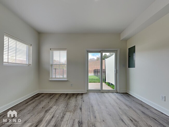 Building Photo - 2387 Eagle Creek Ct