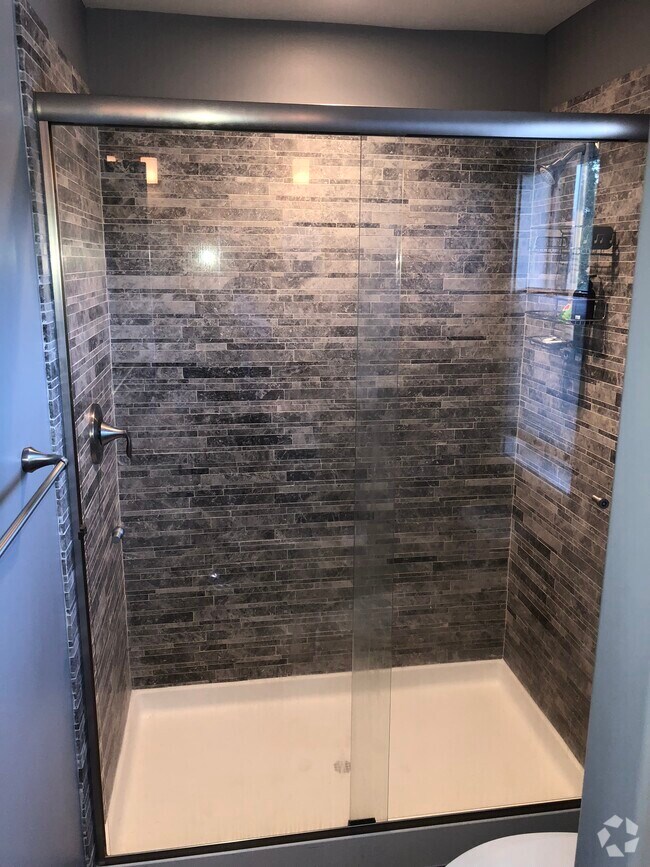 Apartments For Rent in Geyserville, CA with a Balcony 1 Rentals