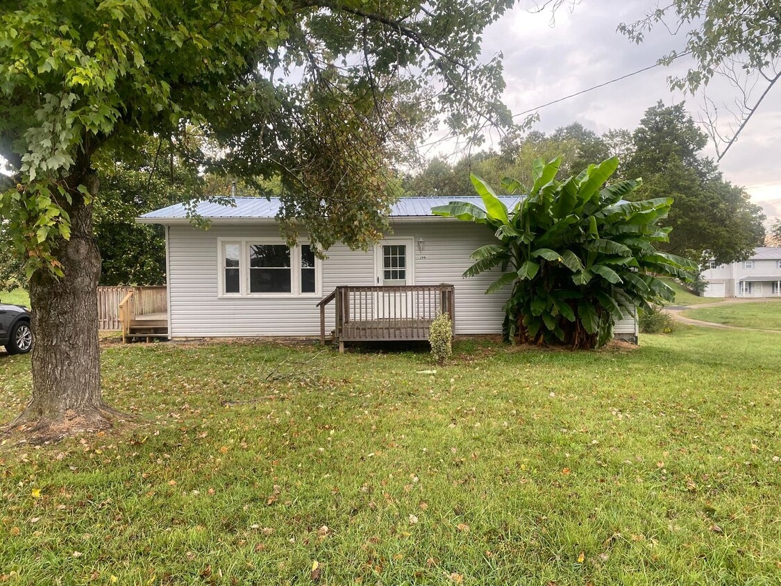 Primary Photo - 3 Bedroom 1 Bathroom Home in Greene County...