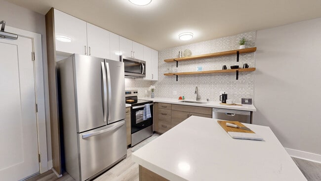 Interior Photo - CitySouth