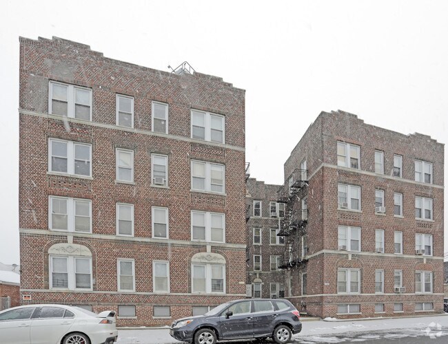 Building Photo - 3345 Murray St