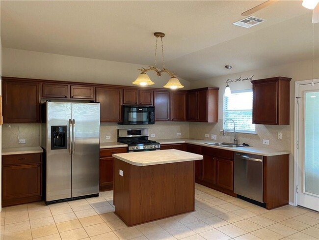 Foto del edificio - 2503 Butler Way