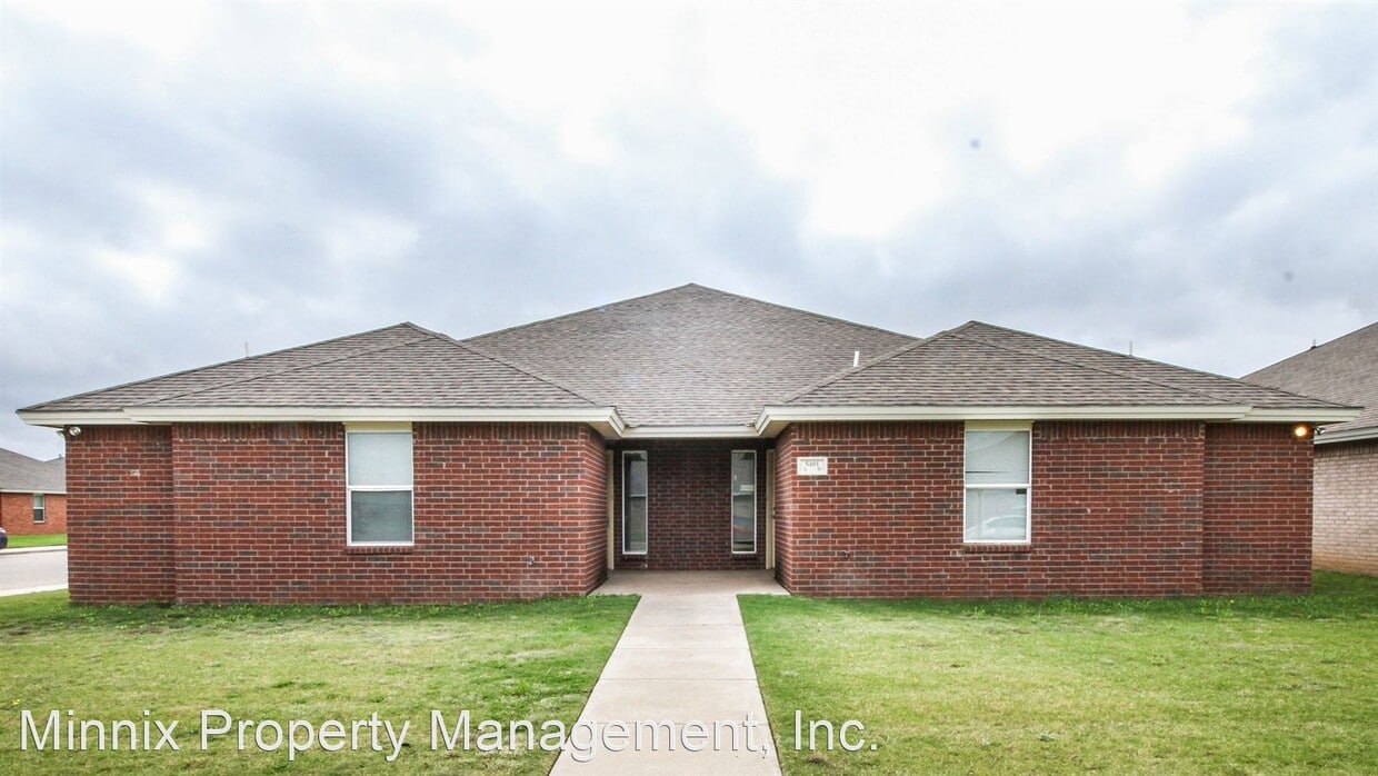 Primary Photo - 517 N Brentwood Ave