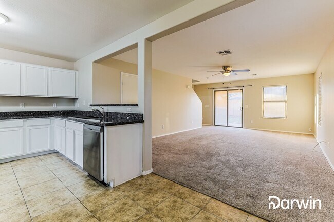 Building Photo - 2281 E Meadow Chase Drive, San Tan Valley,...
