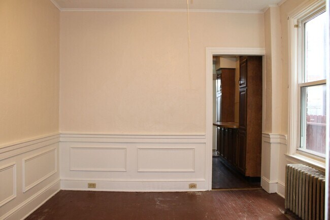 Building Photo - 43 N Hartman St