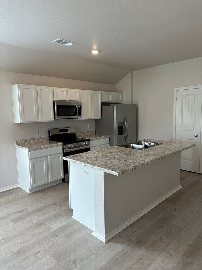 Building Photo - BRAND NEW Four Bedroom | Two Bathroom in W...