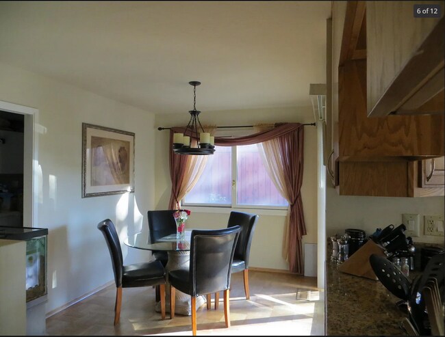 Building Photo - 633 Mt Olivet Pl