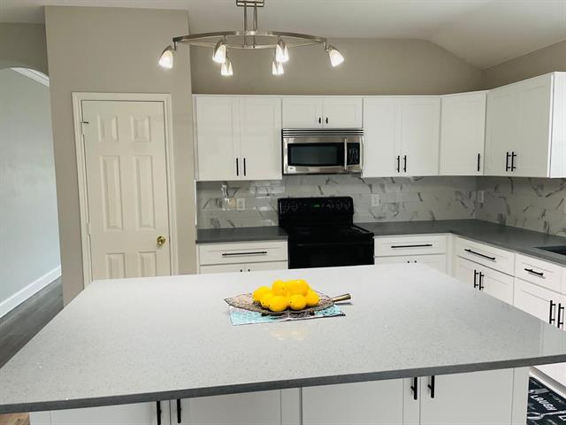 Building Photo - 14613 Eaglemont Dr