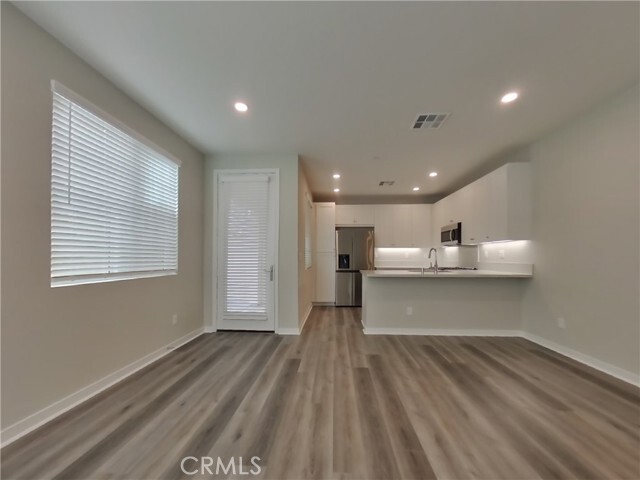 Building Photo - 31727 Willowood Way