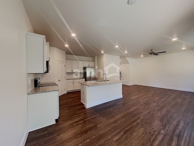 Foto del edificio - 19226 15th Ave Ct E