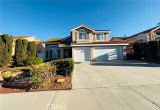 Building Photo - 22681 Belaire Dr