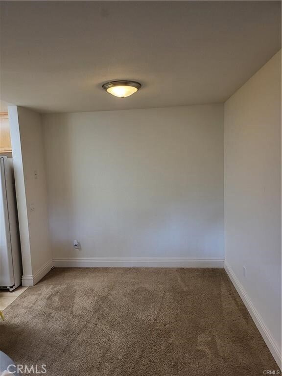 Building Photo - 2275 Del Mar Way