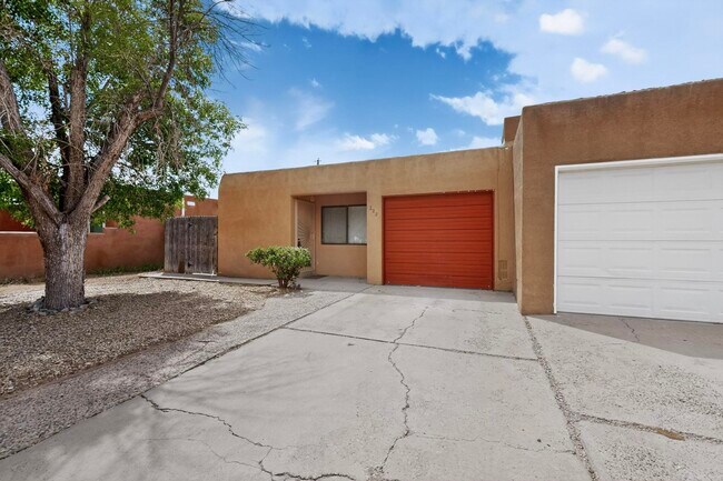 Foto del edificio - 222 Shannon Pl NW