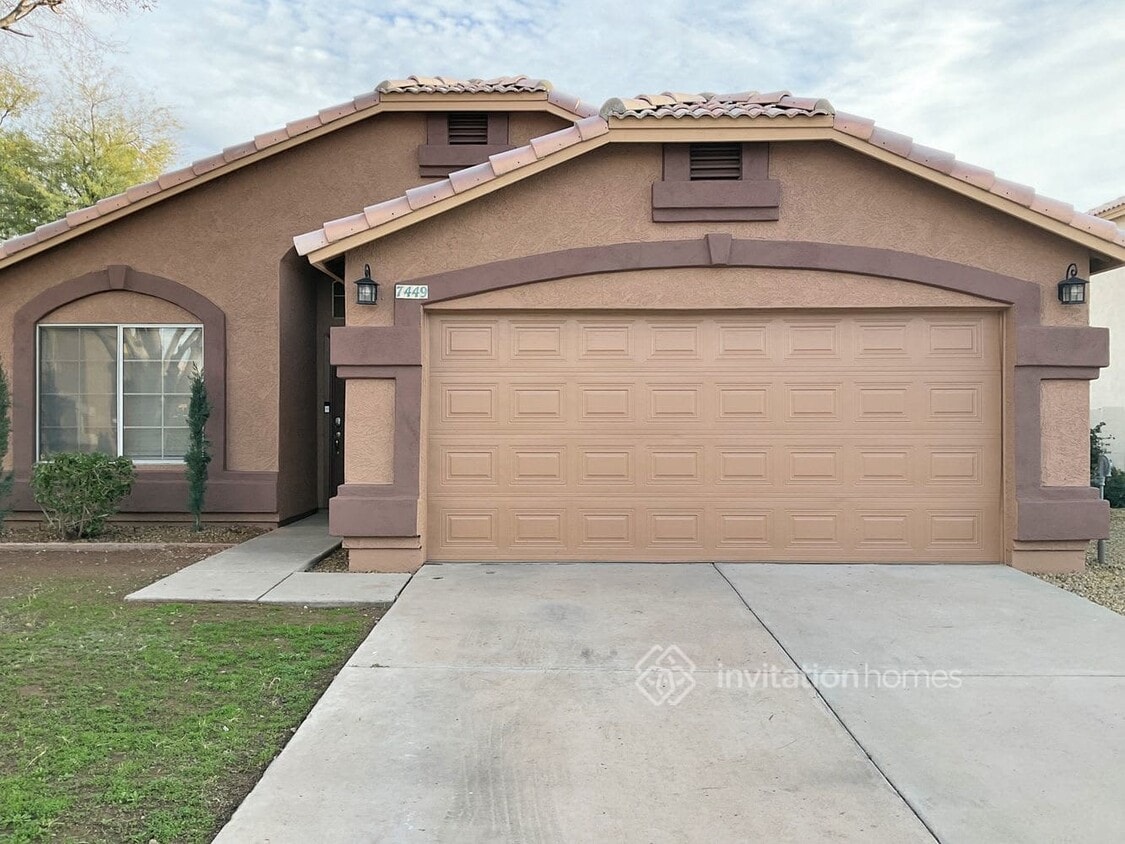 Primary Photo - 7449 E Monte Ave