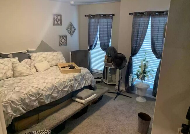 Building Photo - 3 Bedroom 2 bath 1 car garage in Cooper ISD!