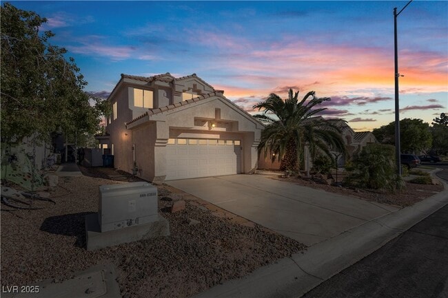 Building Photo - 8758 Arawana Pl