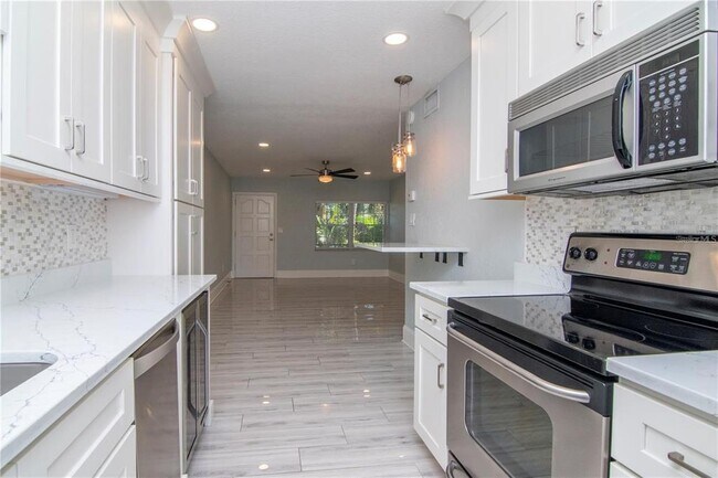 Foto del edificio - 208 Danube Ave