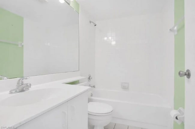 Foto del edificio - 7848 Emerald Cir