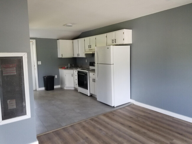Building Photo - 3046 US-35