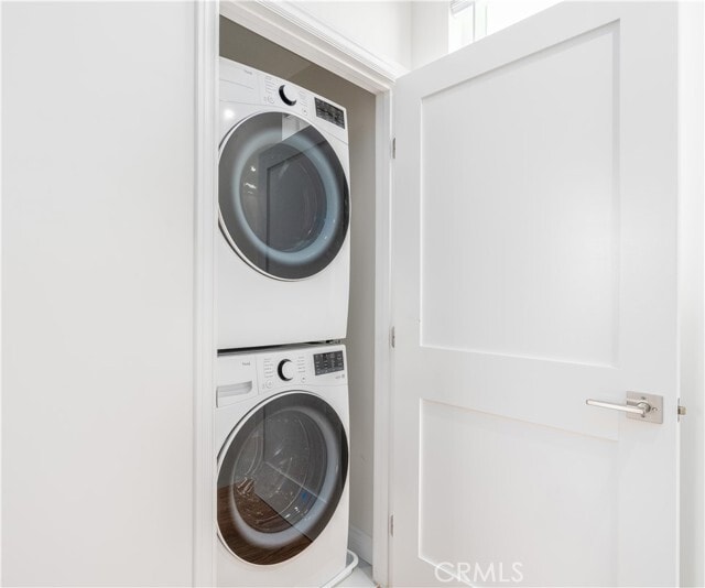 Building Photo - 8421 Bleriot Ave