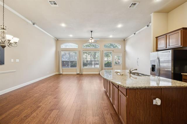 Foto del edificio - 2944 Sicily Way