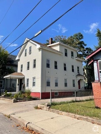 Building Photo - 47 Star St