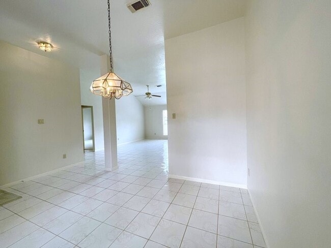 Foto del edificio - 15514 Heritage Country Ct