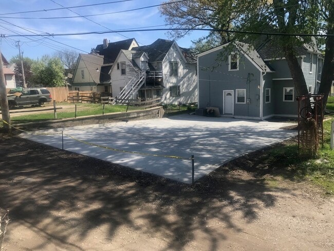 Photo - Large 6BR high-end finishes available JUNE House