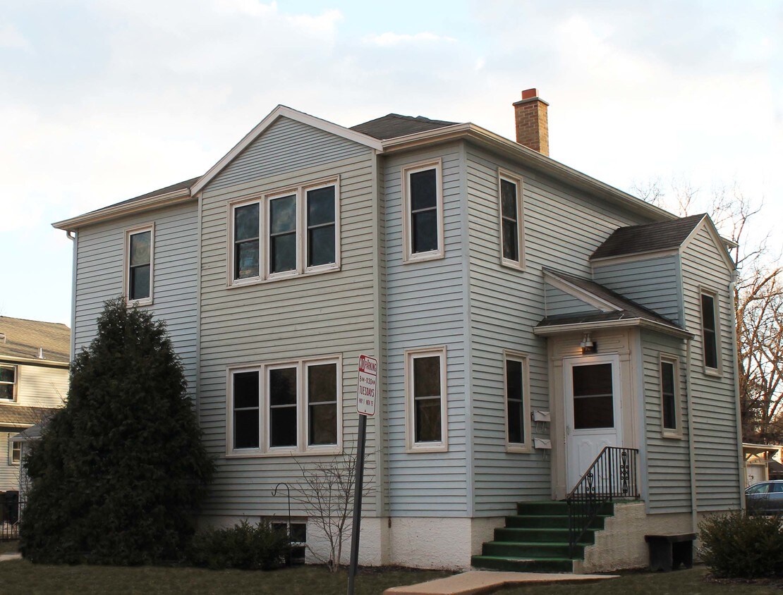 Primary Photo - 706 S Thornton Ave