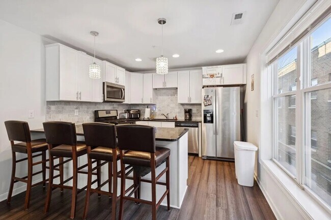 Foto del edificio - 3512 Dupont Ave S