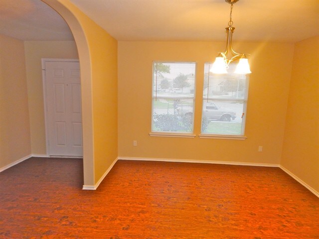 Building Photo - 15915 Regal Trace Lane