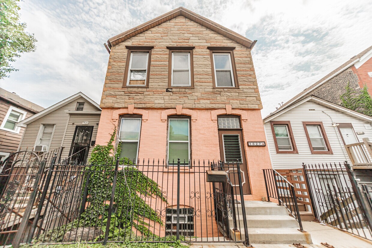Foto principal - 1827 S Ruble St