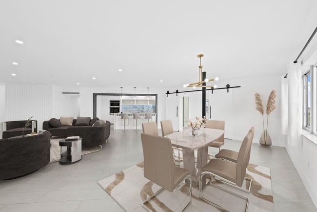 Foto del edificio - 877 NE 195th St