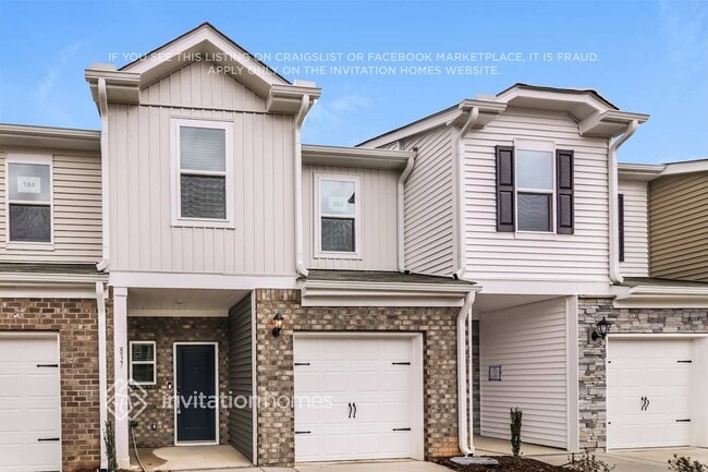 Foto del edificio - 837 Holiday Pk Ln