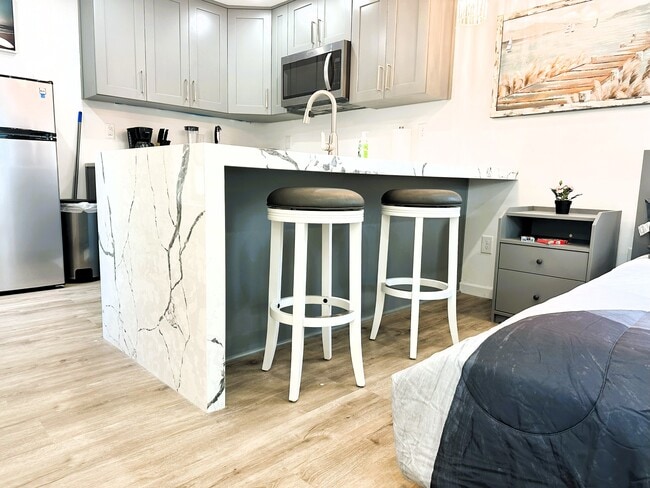 Photo - 2215 E Ocean View Ave Townhome