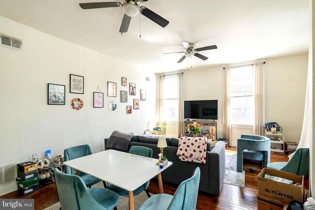 Foto del edificio - 4373 Cresson St