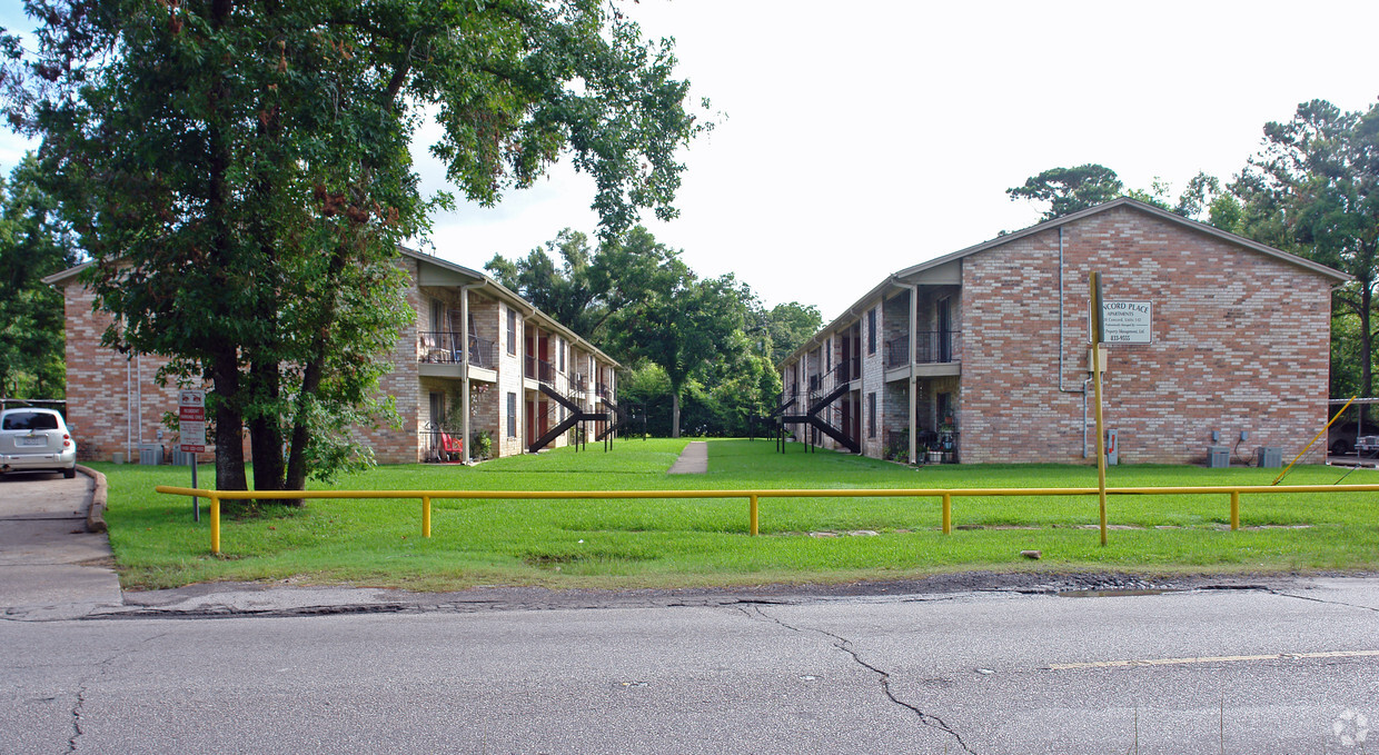 Building Photo - Concord Place Apartments