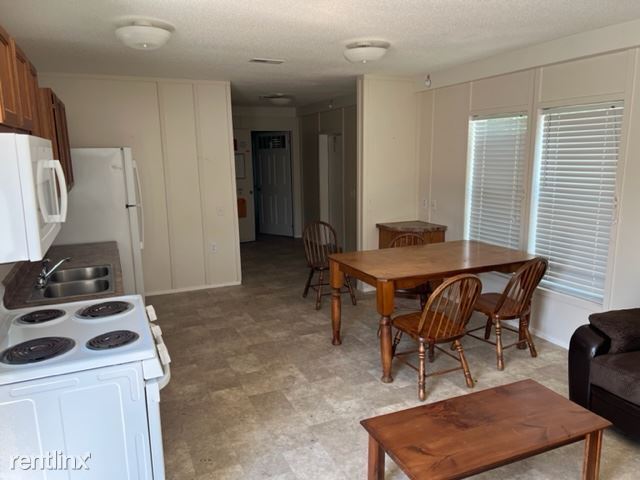Foto del edificio - 2 br, 1 bath Mobile Home - 4210 South Zarz...