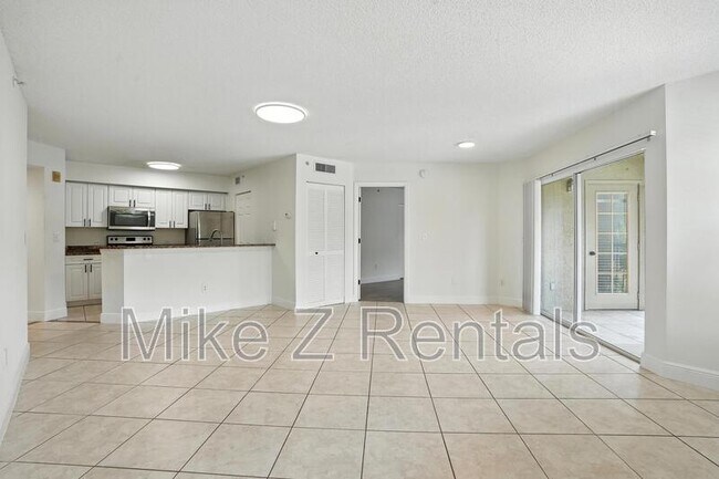 Foto del edificio - 8880 Colonnades Ct W