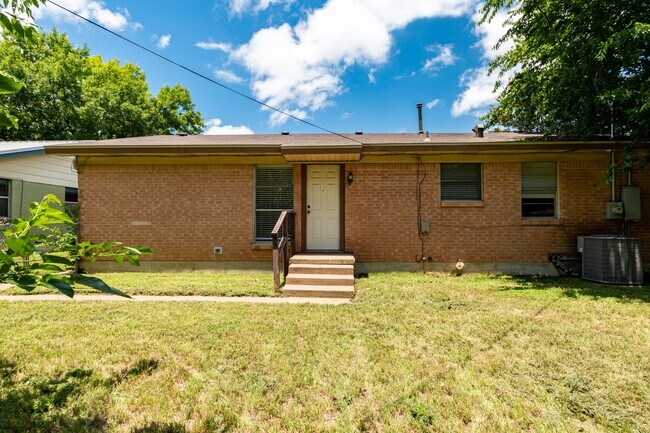 Foto del edificio - 1402 Missouri Ave