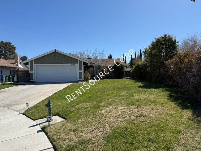 Building Photo - 2134 Dallin St