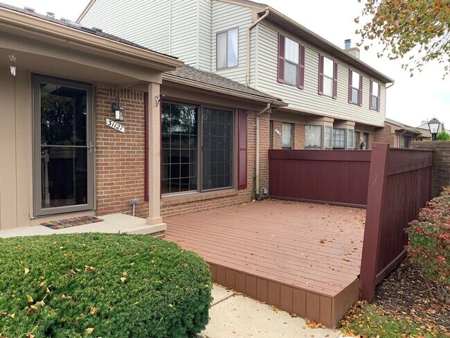 Building Photo - 31128 Country Bluff
