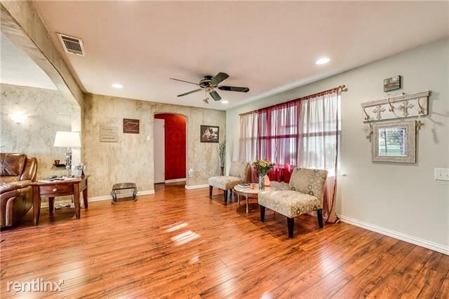 Building Photo - 3 br, 2 bath House - 5213 Pool Road