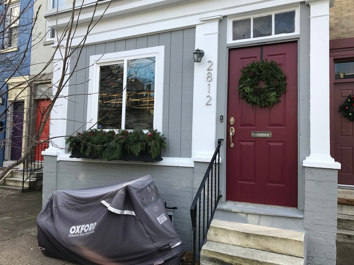 2812 Cambridge St, Philadelphia, PA 19130 House Rental in