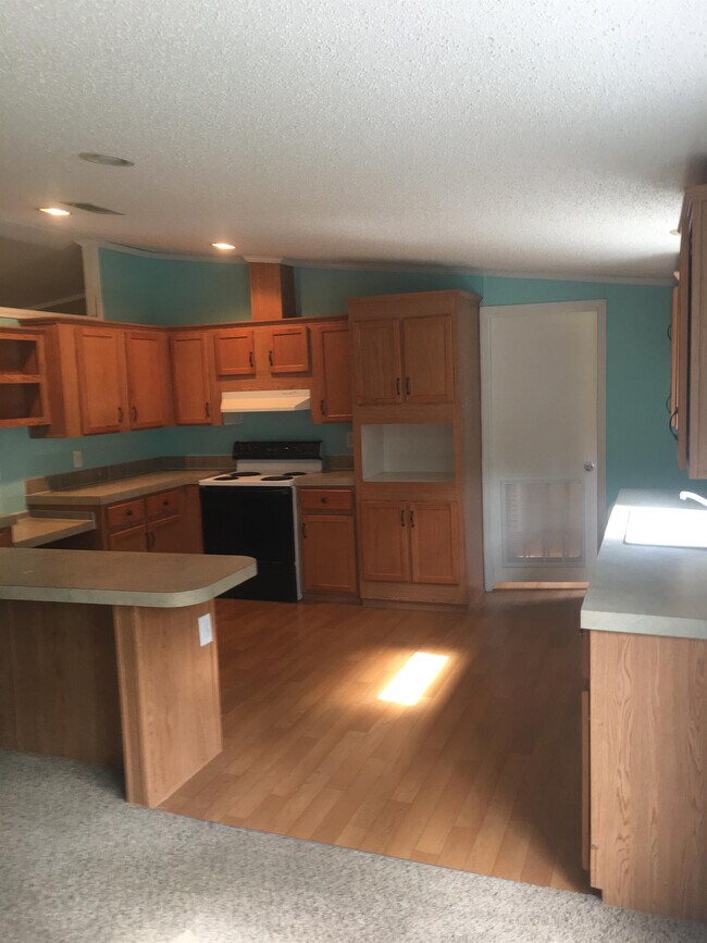 Building Photo - 6047 Galien Ct